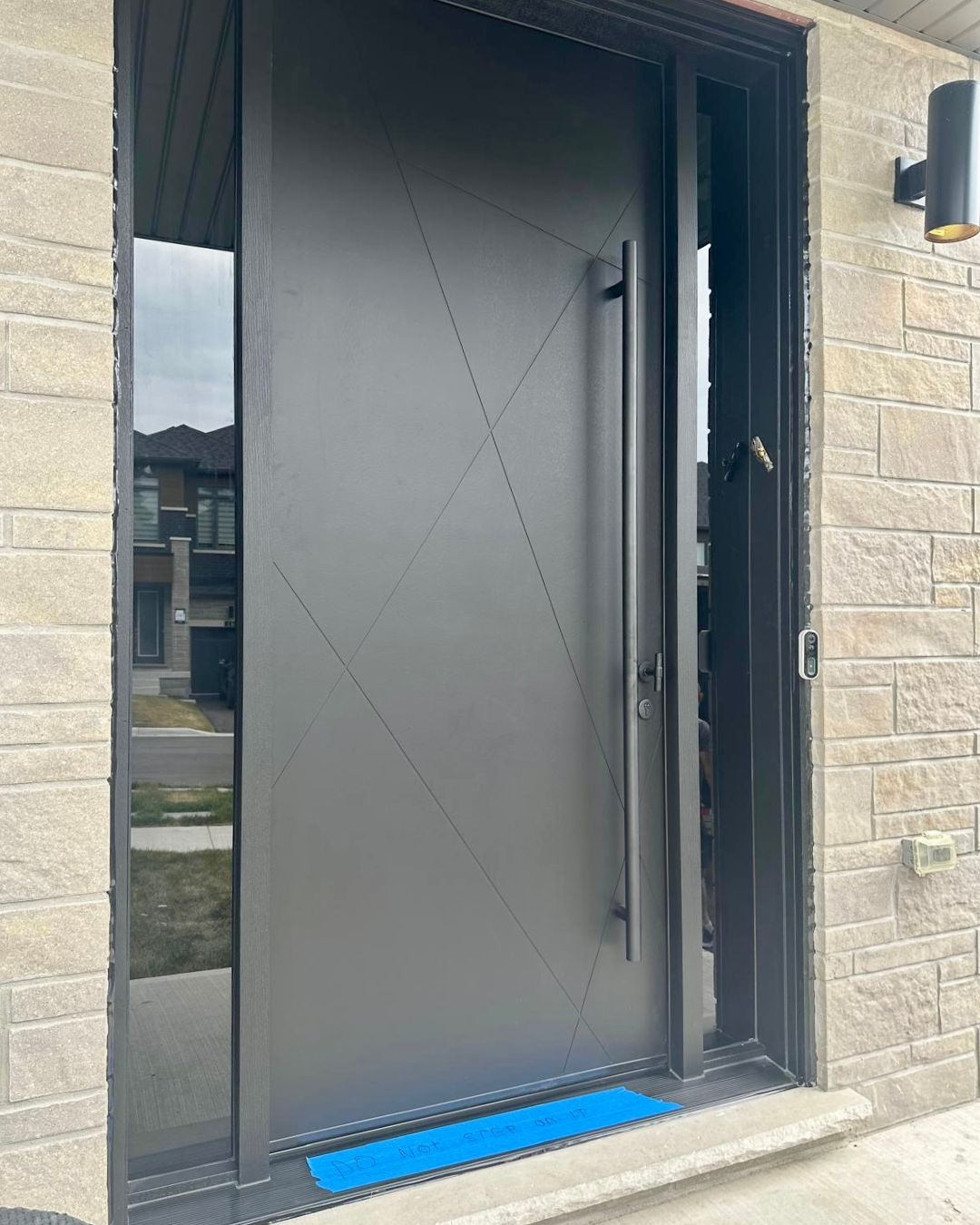 Custom fiberglass door with 2 sidelights (1)